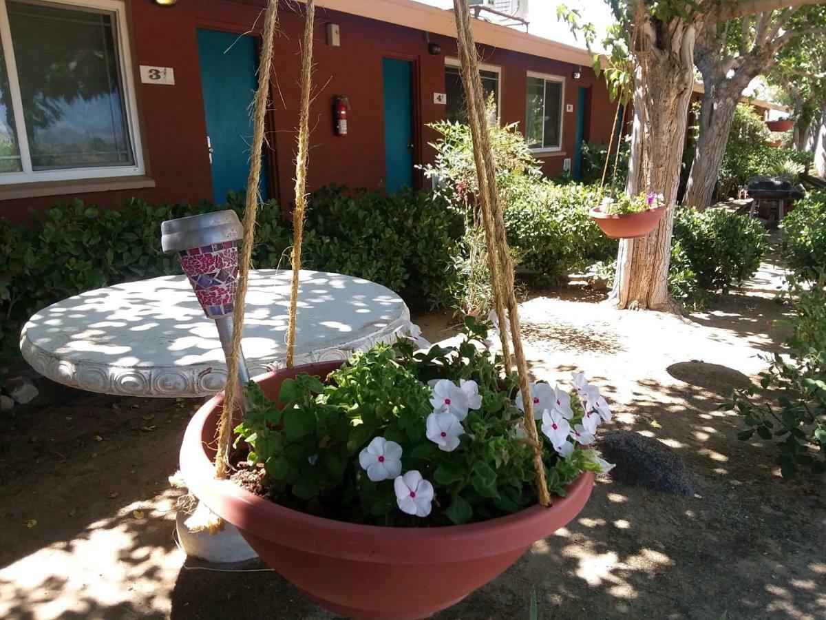 Hilltop Tavern And Inn Apple Valley Εξωτερικό φωτογραφία